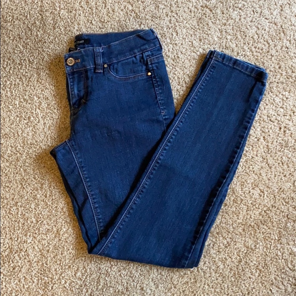 White House Black Market skinny jeans